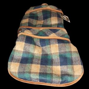 Wholesale Merchandise Pet Jacket Plaid Jacket Velcro & Buttons Size Large